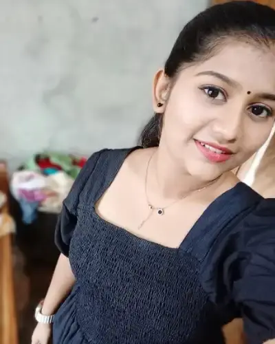Escort In Udyog Vihar